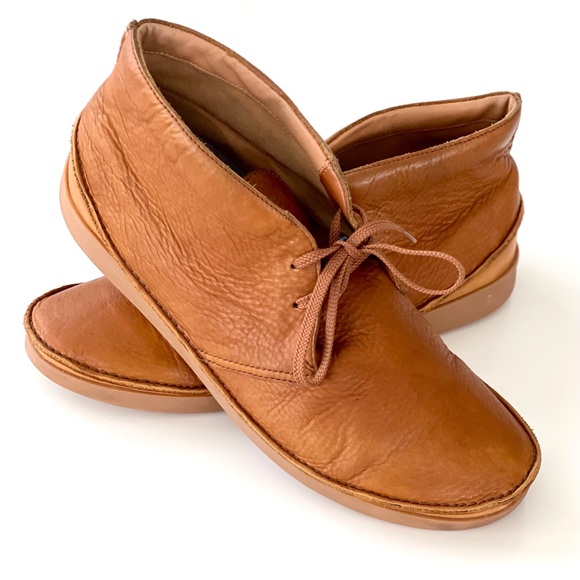 Clark’s Leather Chukka - Men’s 13